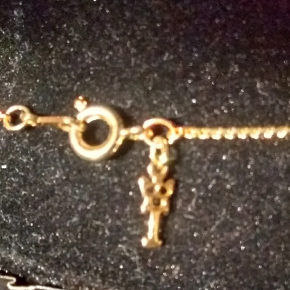 c1960s Crown Trifari Mod Deep Red & Gold Pendant Necklace - Picture 6 of 8